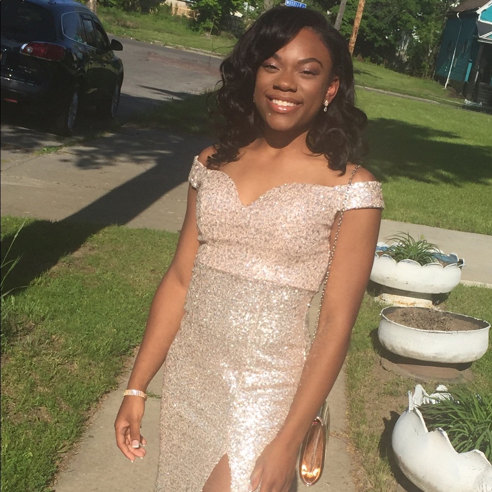 Prom dress